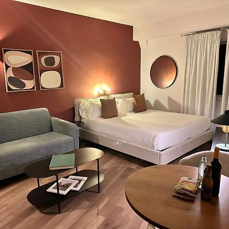 Aparthoteltribunal Madrid Luaran gambar
