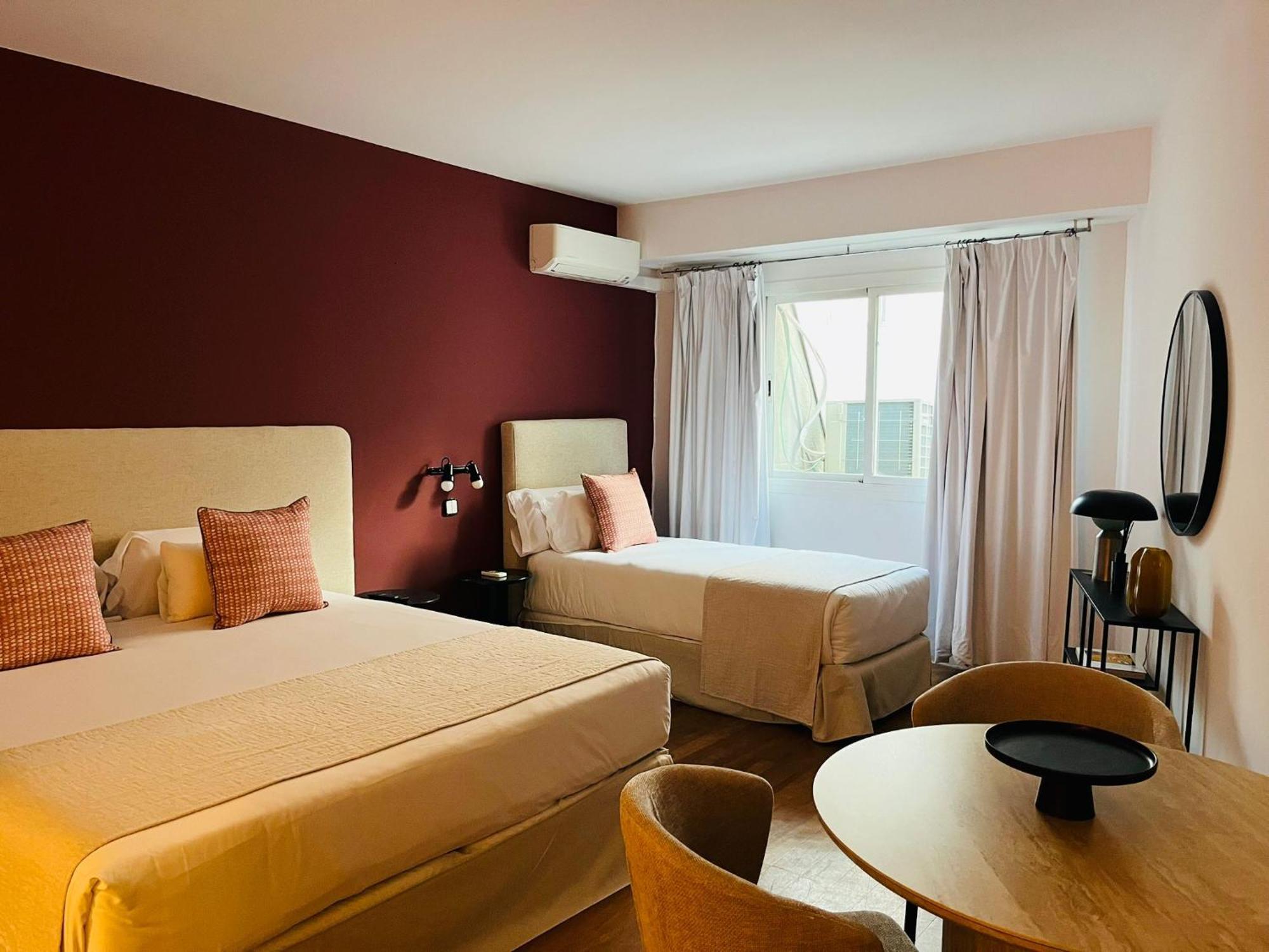 Aparthoteltribunal Madrid Luaran gambar