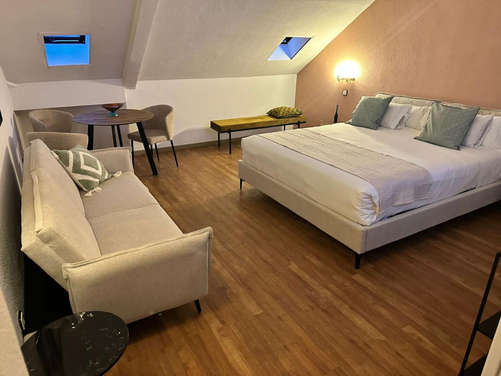 Aparthoteltribunal Madrid Luaran gambar